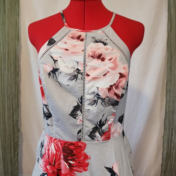 Speechless Gray Floral Halter Summer Knee Length Spaghetti Strap Dress Size 11 - Picture 2 of 7